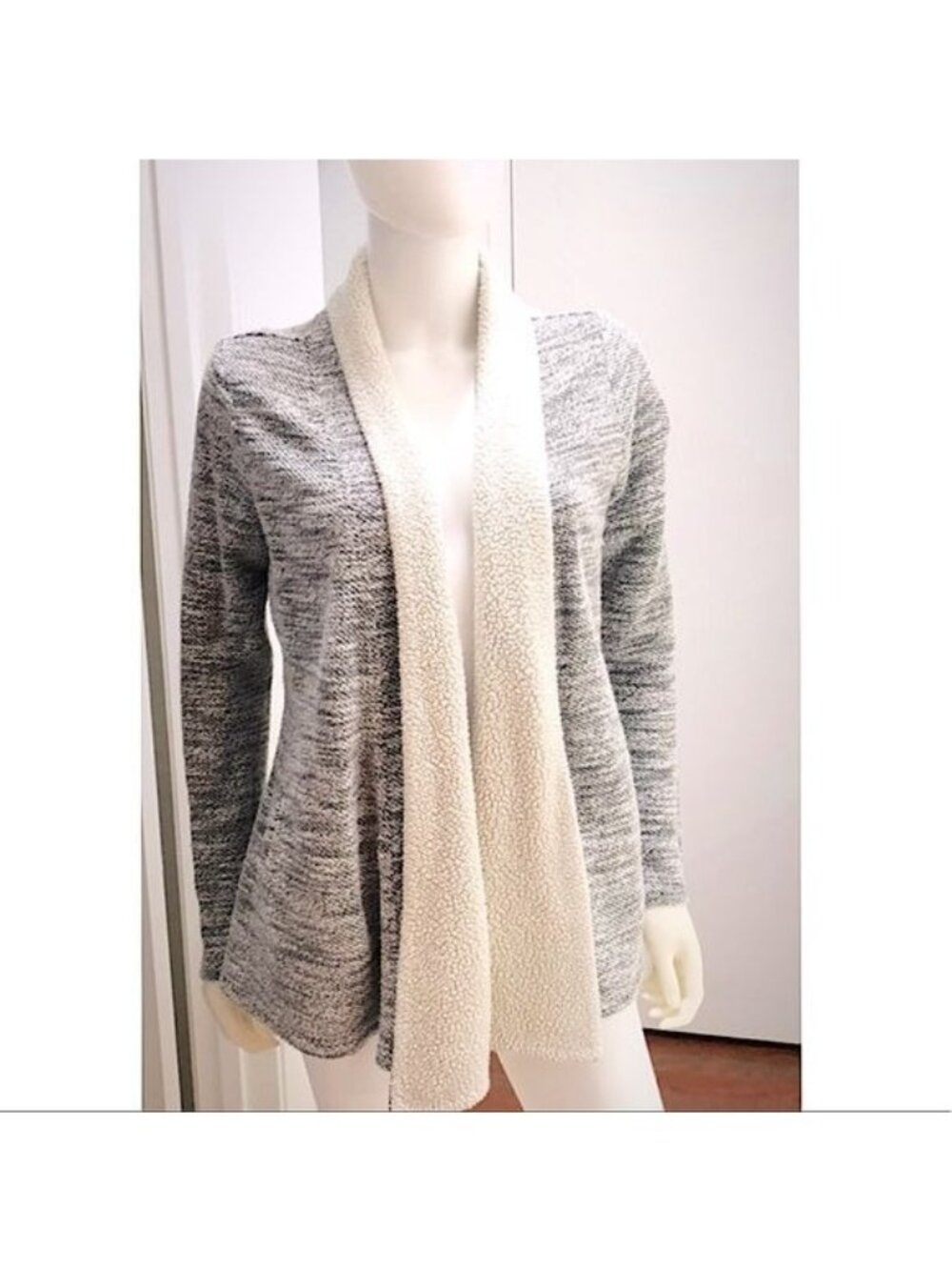 Venus Women's Open Front Cardigan Sweater with Cozy Shawl Collar - Size 6